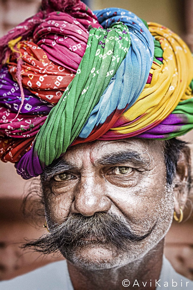 turban-indian-man-avi-kabir-lifebeyondnumbers