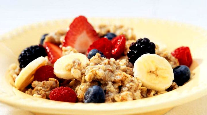 8 Ways To Eat A Healthy Breakfast With Oats