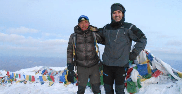 Vikas Dimri with Mingma Sherpa @ Stok Kangri