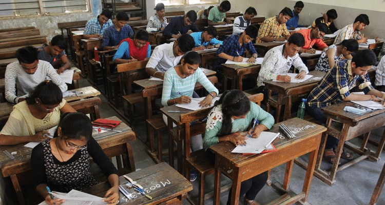 MP University Allows Students To Write Their Exams In “Hinglish”