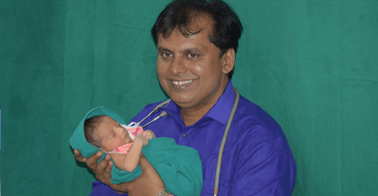This Doctor Waives His Fees When A Girl Child Is Born, Inspired 1.4 Lakh Others To Join The Cause