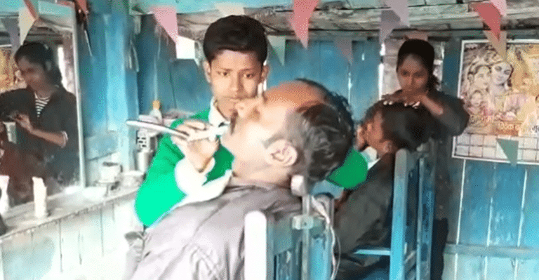 Teenaged Sisters, Disguised As Boys, Takes Charge Of Father’s Barber Shop To Scrape Off Poverty