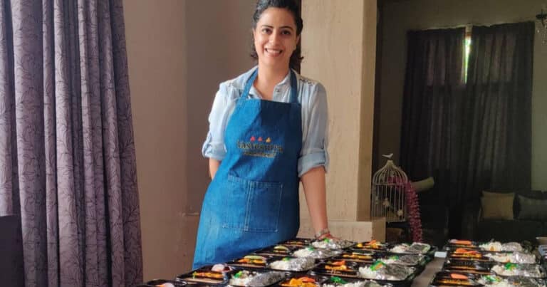 This Woman Has Cooked Thousands Of Free Pizza, Burger, Pasta Meals For COVID Affected And Needy