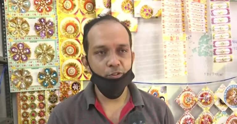 This Shopkeeper From Hyderabad Is Giving 50 Percent Discount On Rakhis If You Are Vaccinated