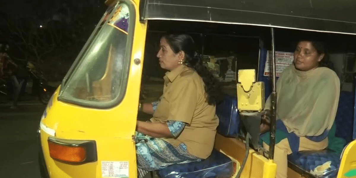 This Graduate Auto Driver From Tamil Nadu Offers Free Rides To Women, Elderly