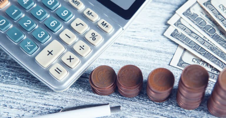 7 Reasons Why You Must Use an Investment Calculator