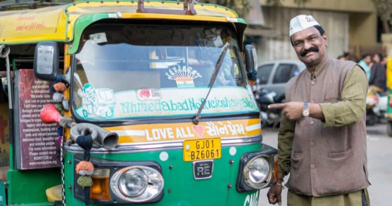 This Auto Driver Does Not Charge For Rides, But What He Does Instead Is Wonderful
