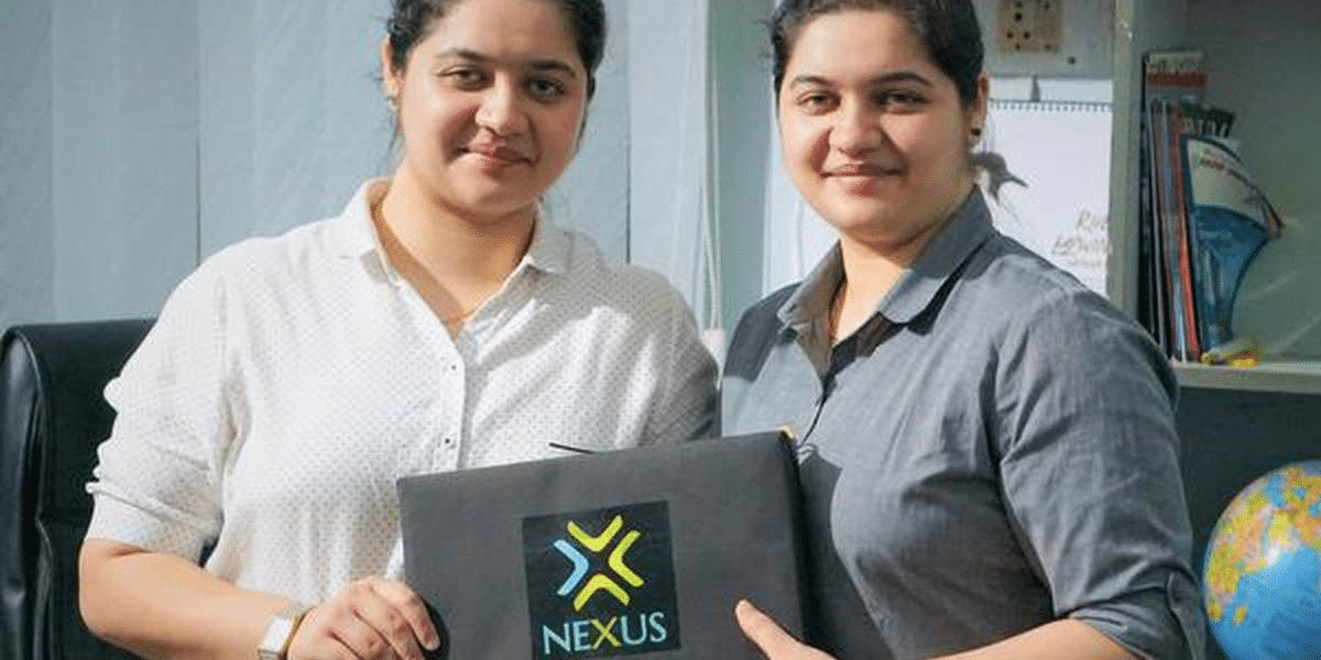 Nikita and Nishita Baliarsingh with Nexus power eco-friendly batteries