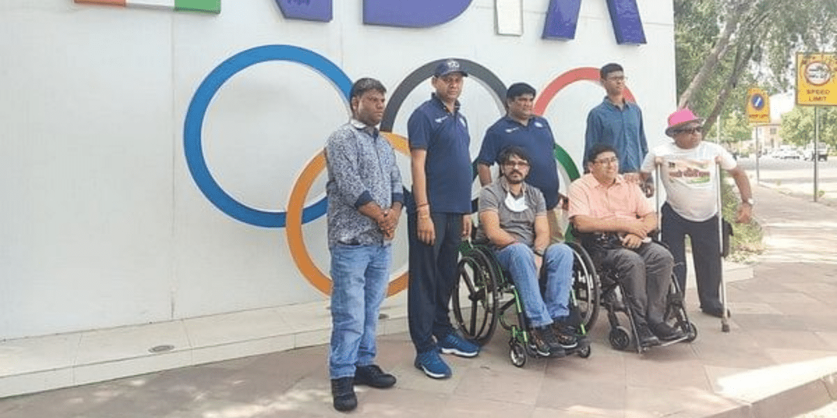 Expedition Team Of Wheelchair Users Observe Yoga Day On 14,300 Feet At Ladakh