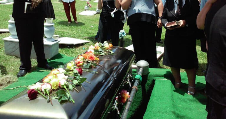 Cremation Vs. Burial: Why Do Some People Choose One And Not Another