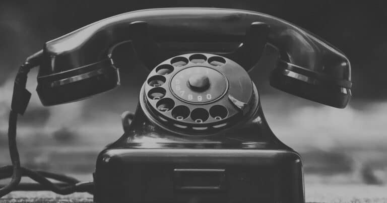 Answer the Call: Thriving Through Peak Times with UK Call Answering Services